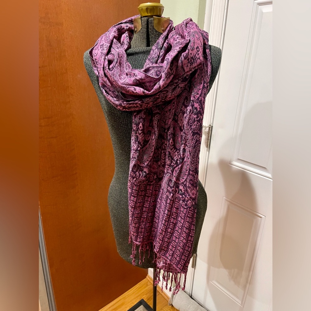 The Runway at Maxx | purple paisley tapestry scarf with fringe